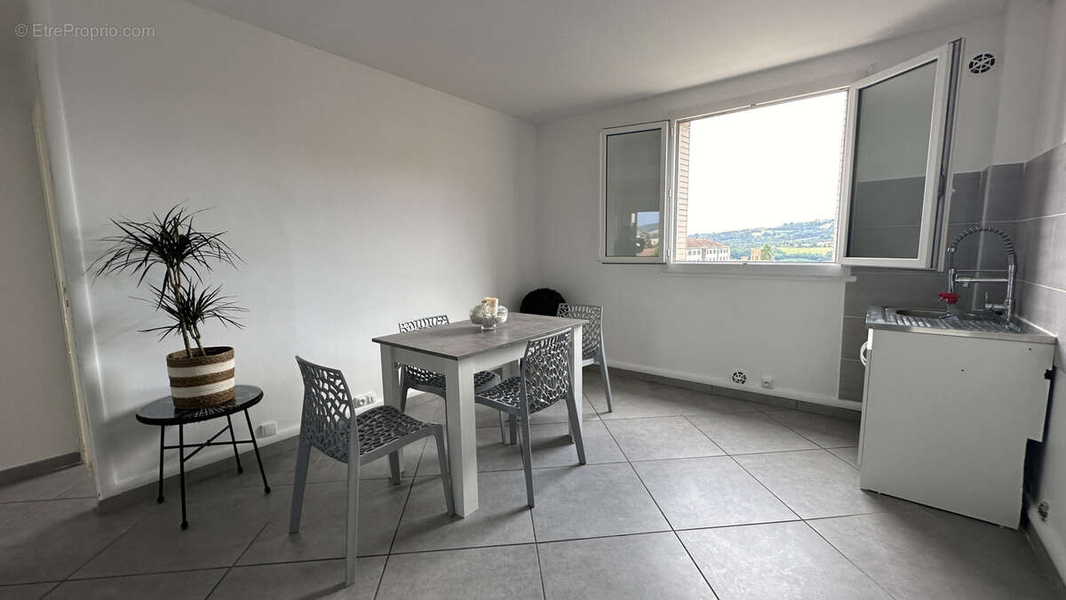 Appartement à L&#039;ARBRESLE