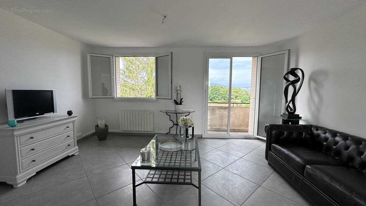 Appartement à L&#039;ARBRESLE