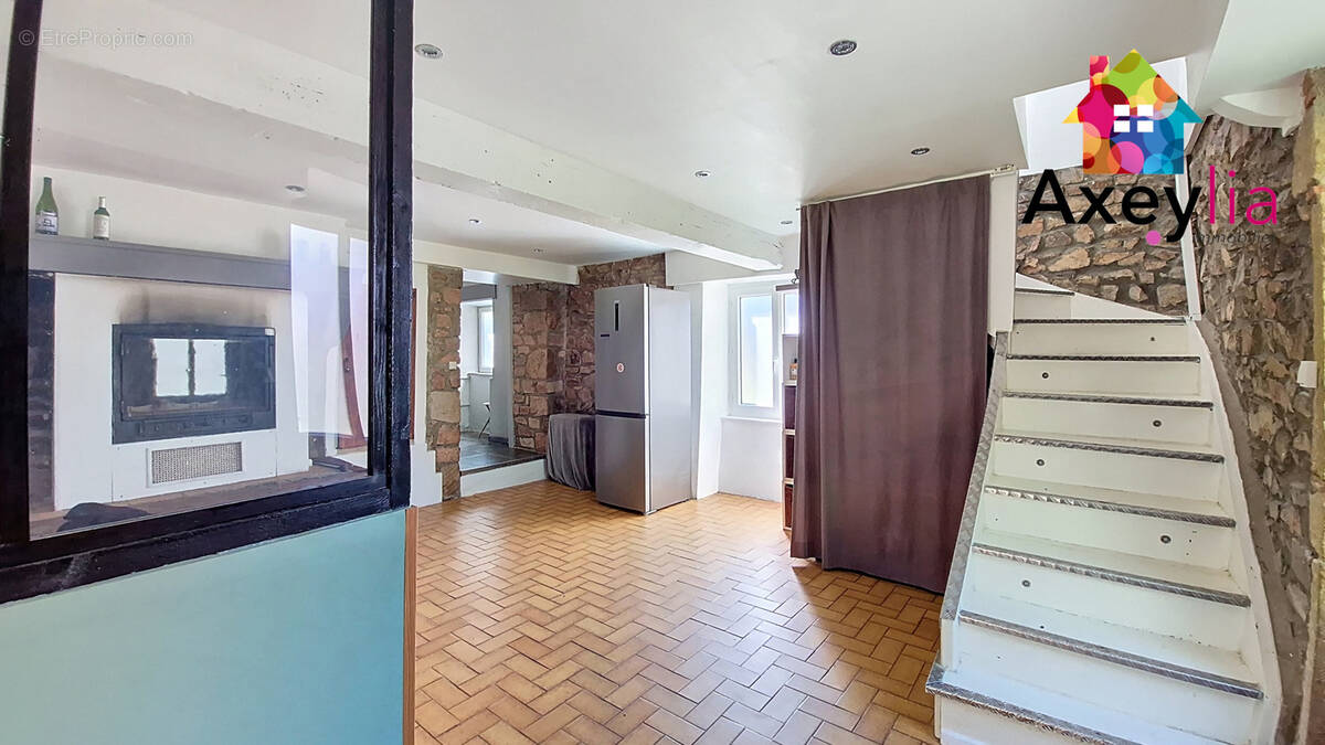 Maison à CHAUFFAILLES