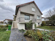 Maison à PARAY-VIEILLE-POSTE