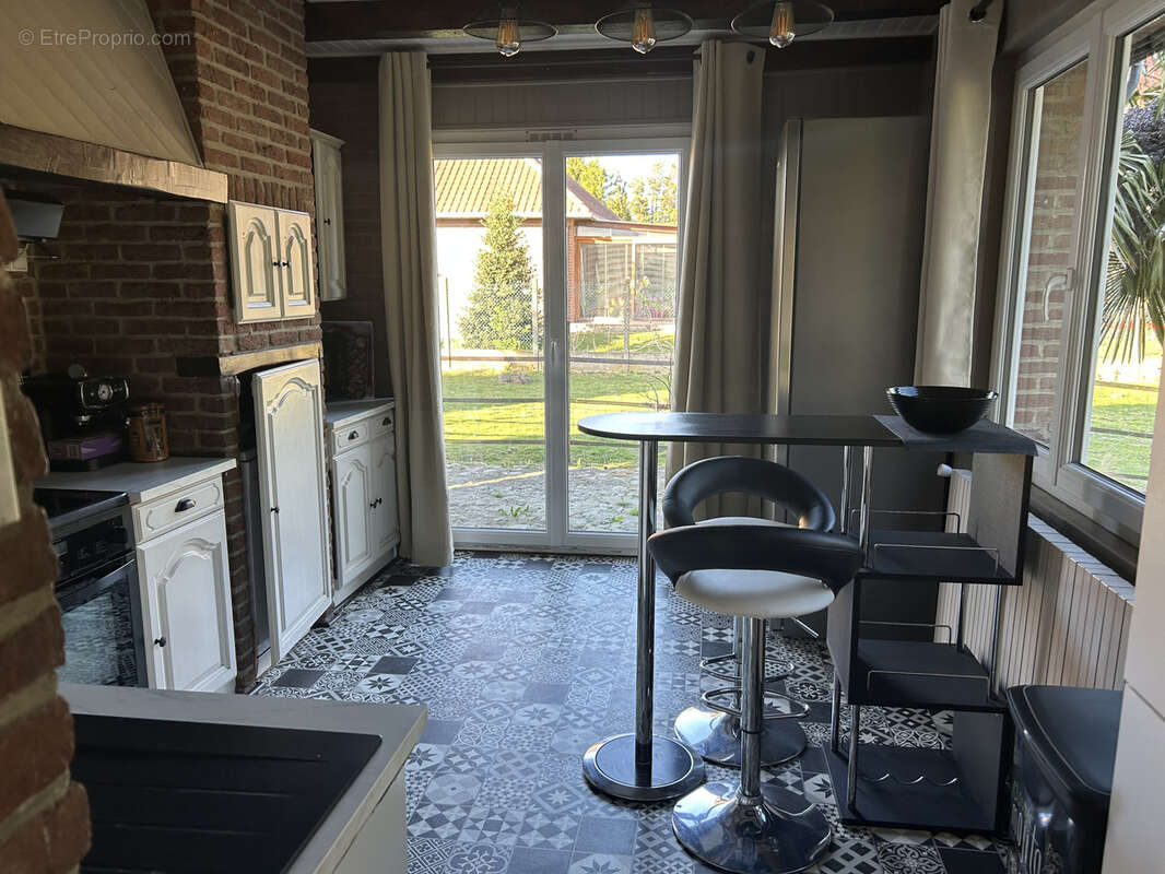 Maison à OSTRICOURT