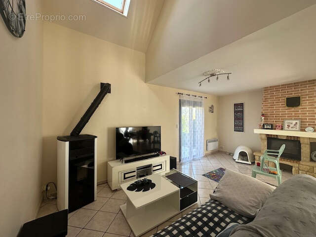 Maison à NEUFCHATEL-EN-BRAY