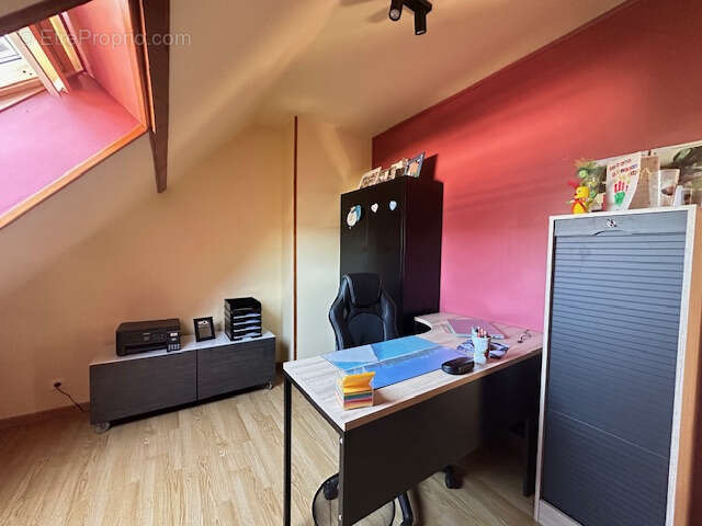 Maison à NEUFCHATEL-EN-BRAY