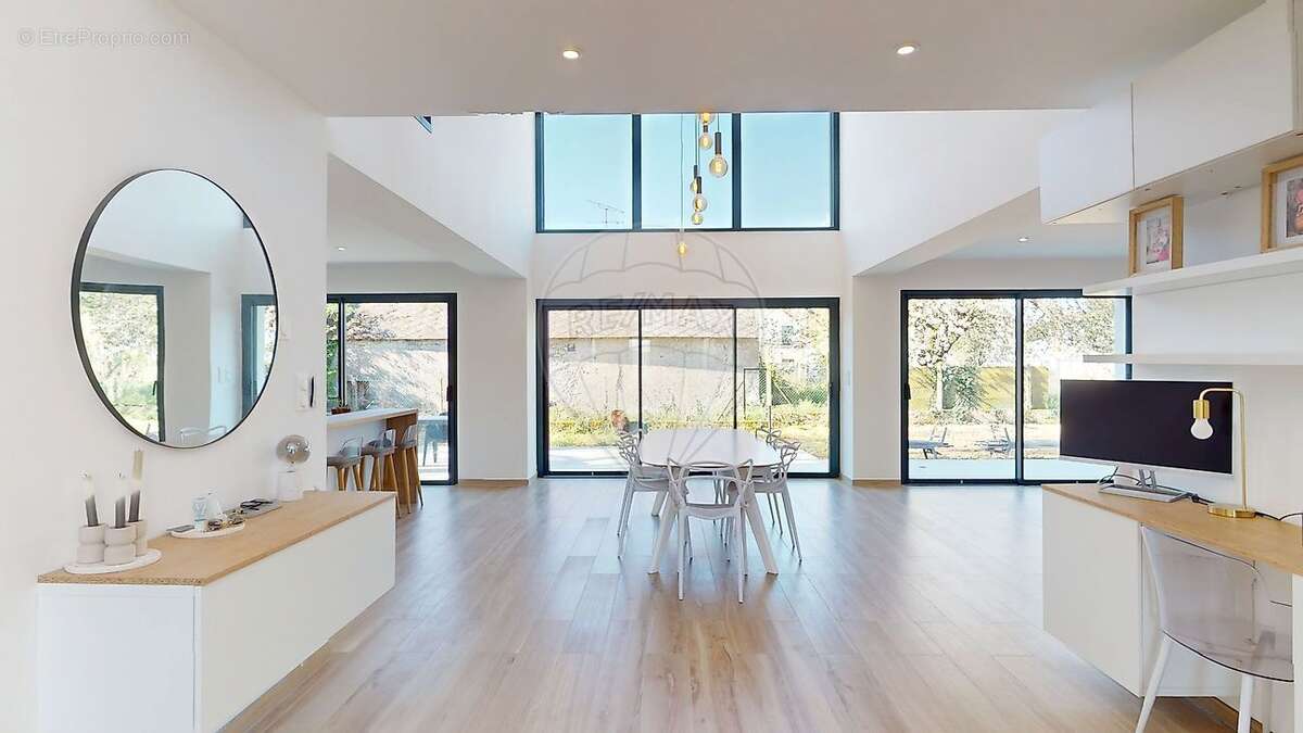 Maison à MEUNG-SUR-LOIRE