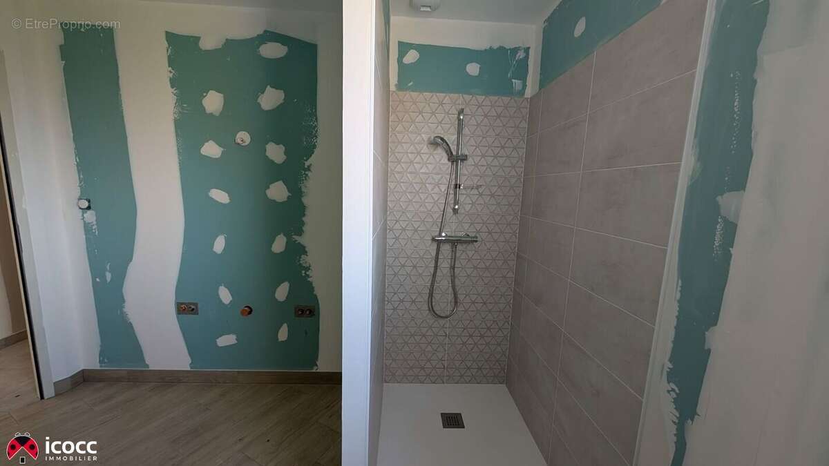 Maison à LES MAGNILS-REIGNIERS