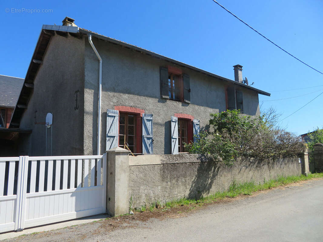 Maison à RABASTENS-DE-BIGORRE