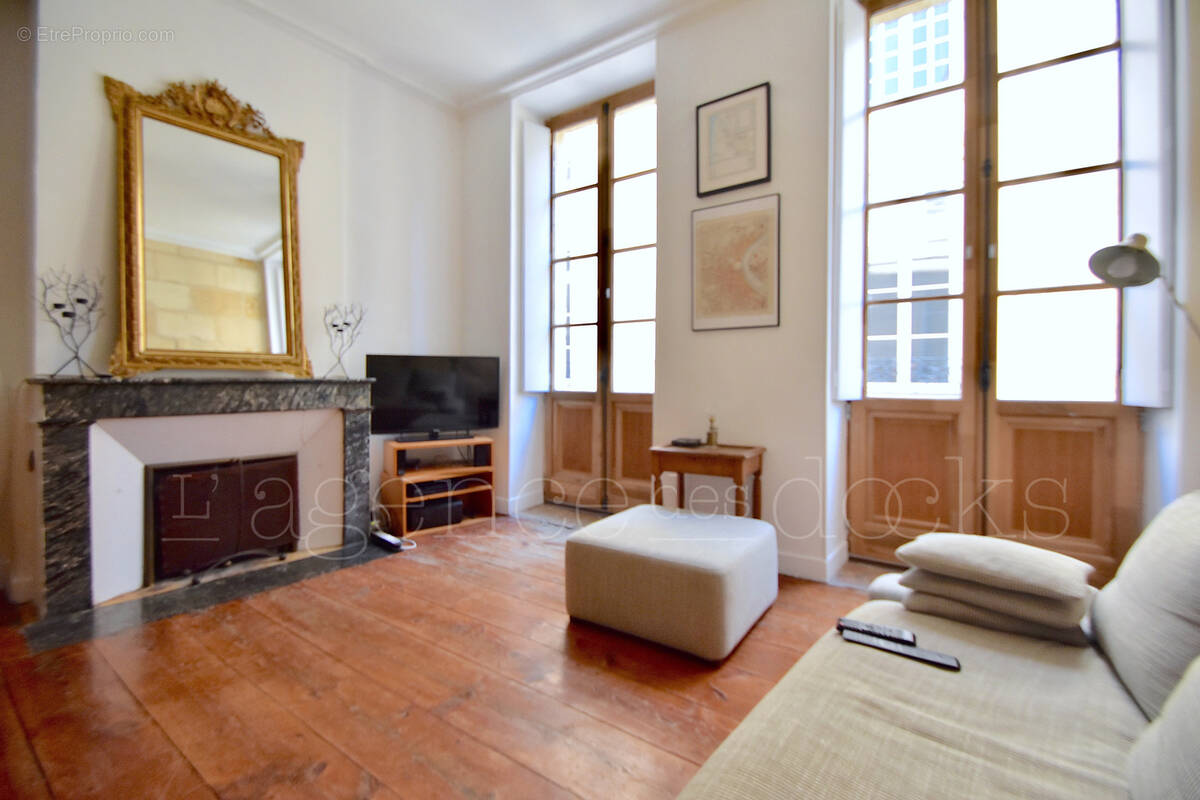 Appartement à BORDEAUX