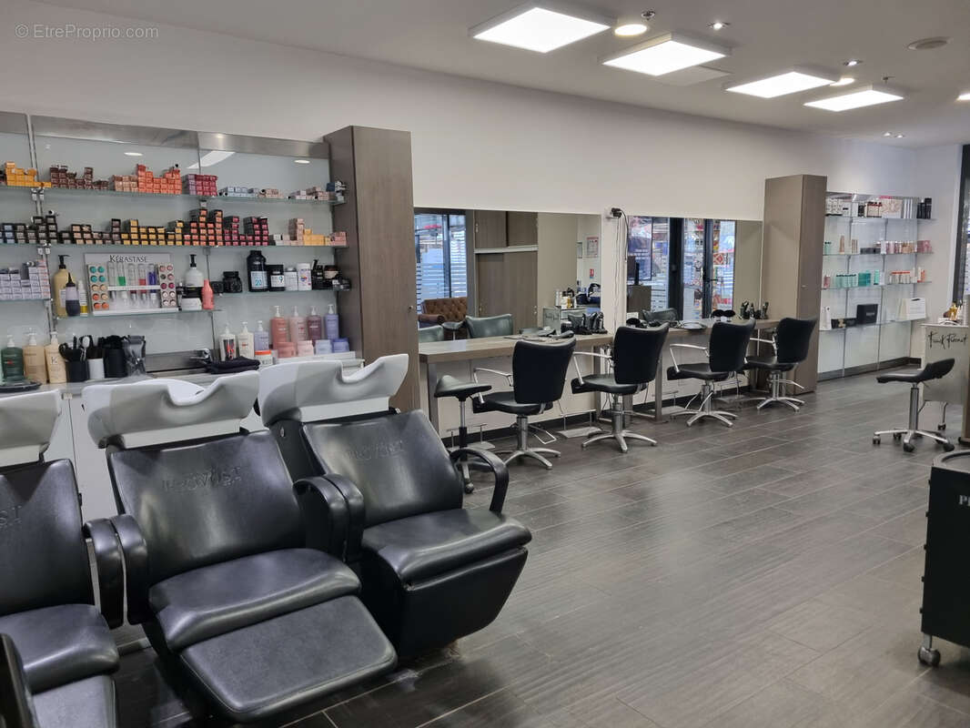 Commerce à SISTERON