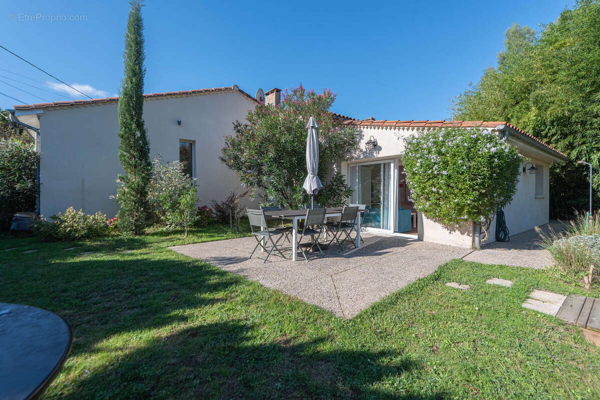 Maison à CARIGNAN-DE-BORDEAUX