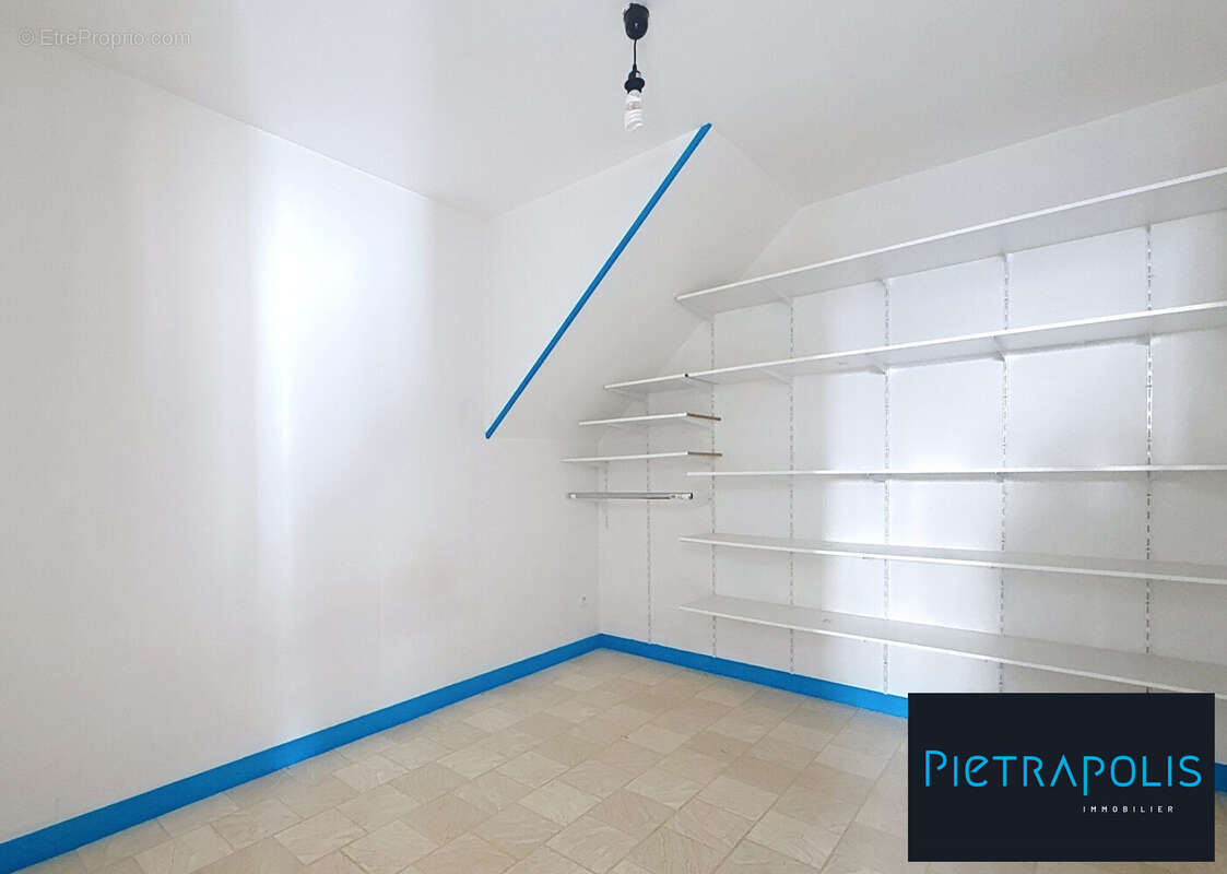 Appartement à PLOMBIERES-LES-DIJON