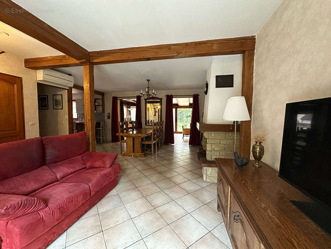 Maison à MILLY-LA-FORET