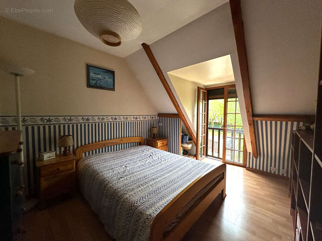 Maison à MILLY-LA-FORET