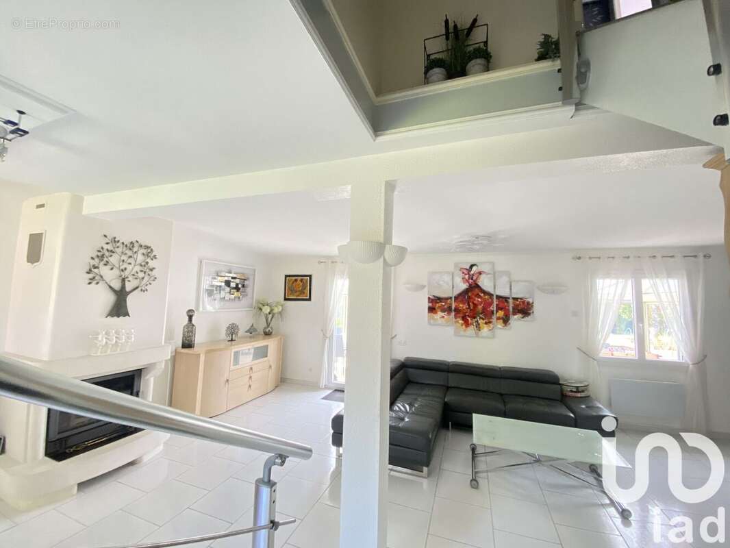 Photo 8 - Maison à ORCEMONT