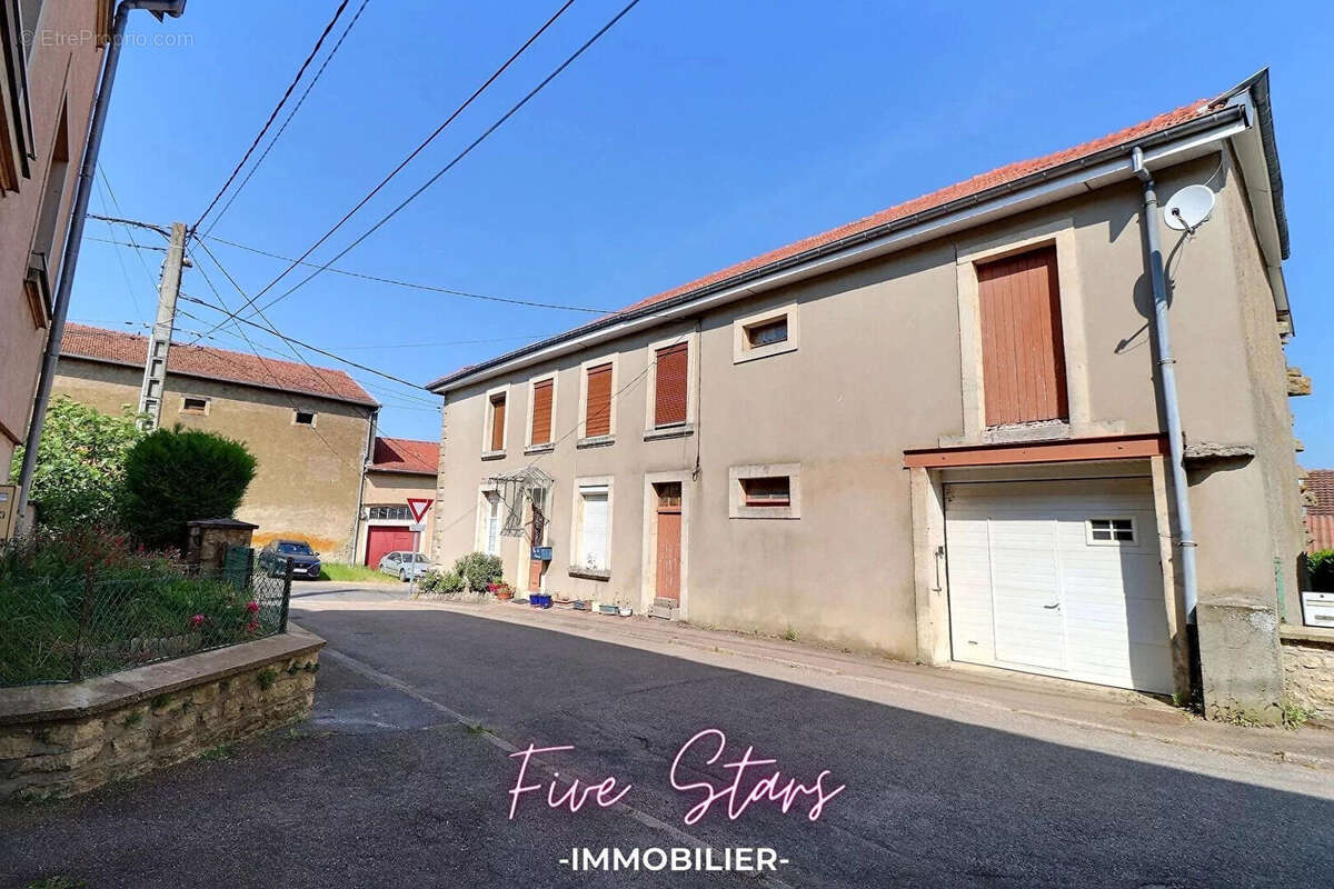 Maison à NORROY-LE-SEC