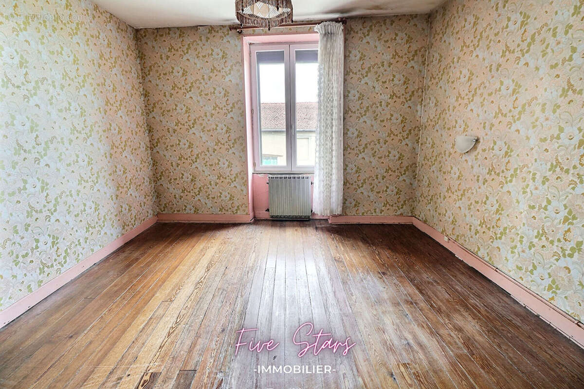 Maison à NORROY-LE-SEC