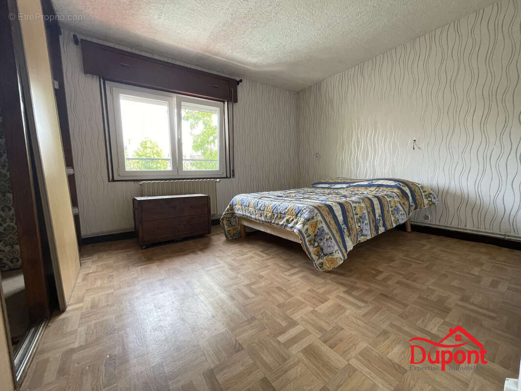 Maison à SAINT-QUENTIN