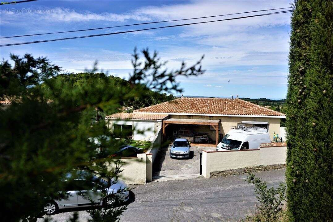 Appartement à ROQUEFORT-DES-CORBIERES