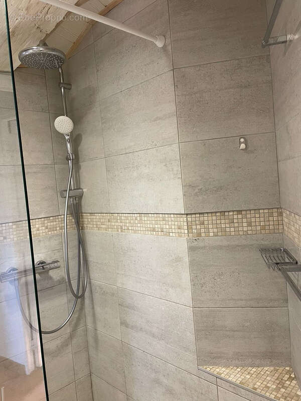 Maison à VAISON-LA-ROMAINE