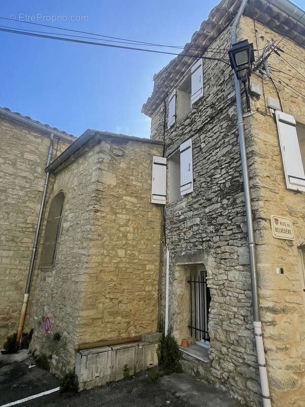 Maison à VAISON-LA-ROMAINE