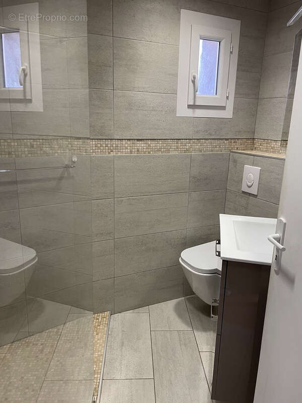 Maison à VAISON-LA-ROMAINE