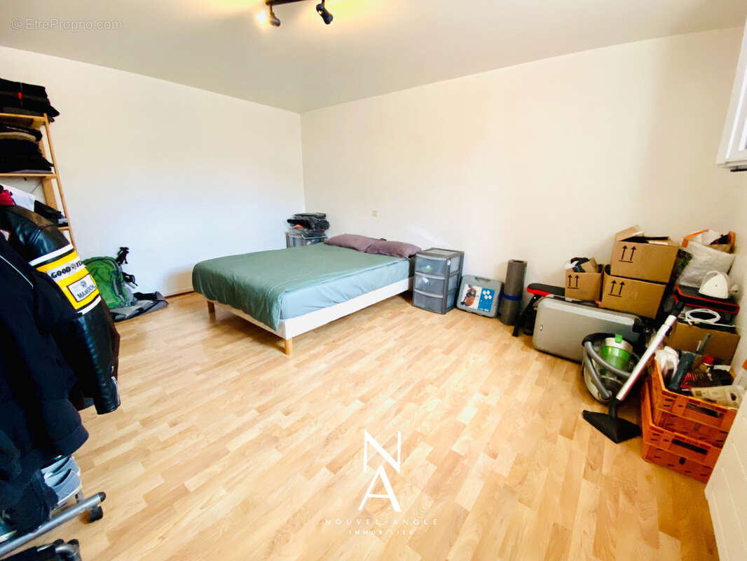 Maison à VAROIS-ET-CHAIGNOT