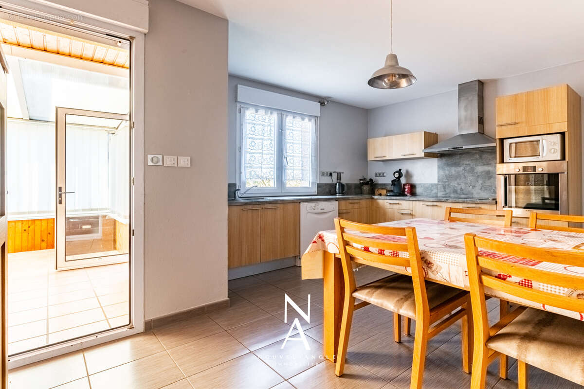 Maison à VAROIS-ET-CHAIGNOT