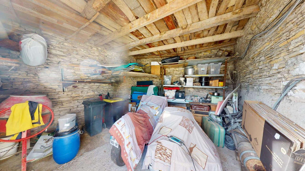 Maison à BOUVESSE-QUIRIEU