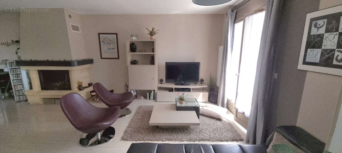 Maison à TREMBLAY-EN-FRANCE