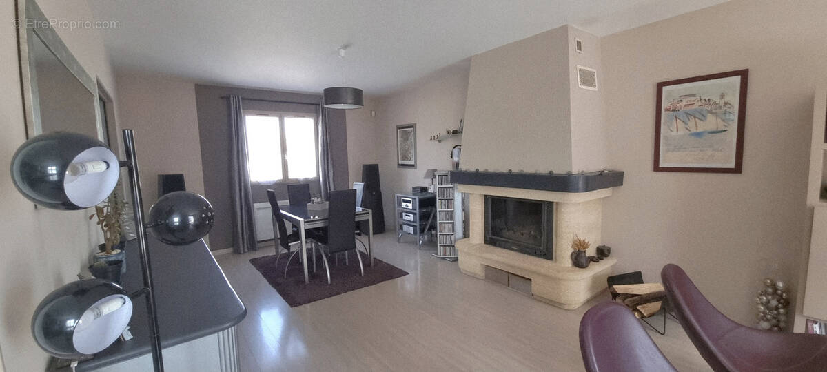 Maison à TREMBLAY-EN-FRANCE