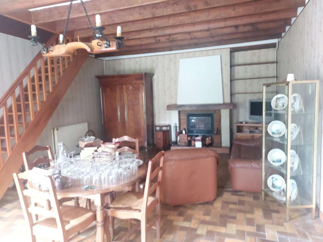 Maison à LA CHAPELLE-SUR-LOIRE