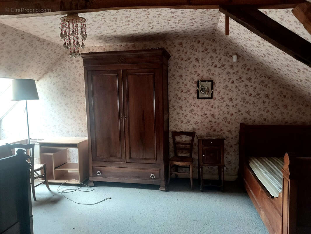 Maison à LA CHAPELLE-SUR-LOIRE