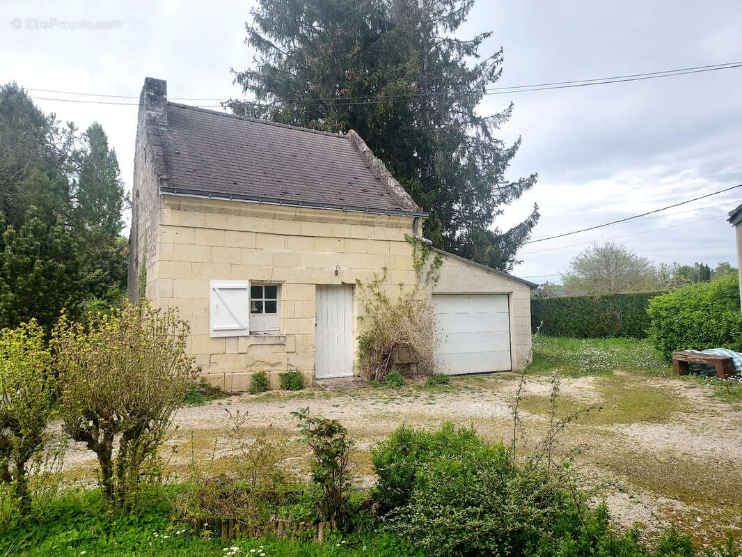 Maison à LA CHAPELLE-SUR-LOIRE