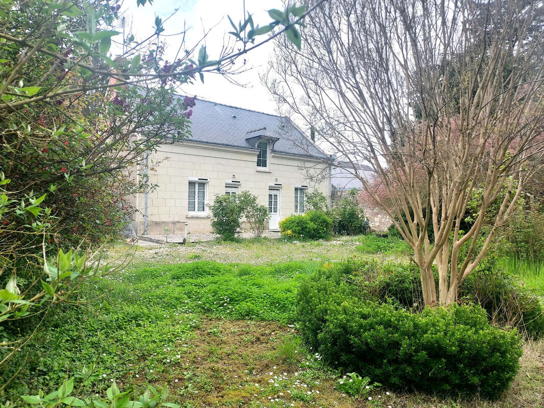 Maison à LA CHAPELLE-SUR-LOIRE