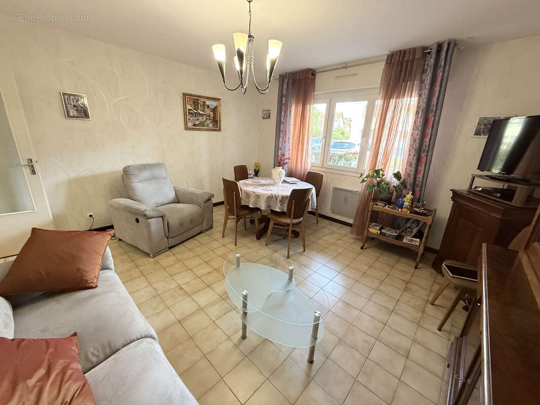 Appartement à AIX-LES-BAINS