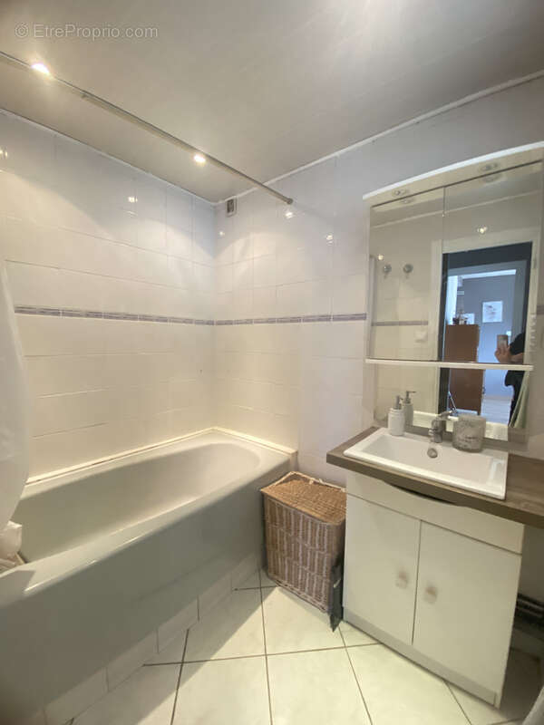 Appartement à SAINT-ETIENNE