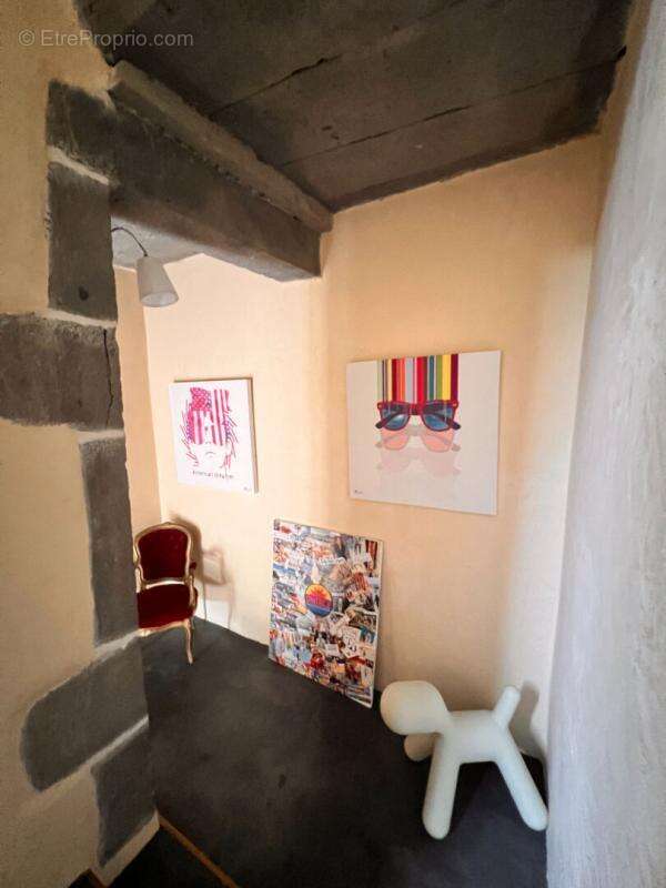 Maison à VARENNES-SUR-MORGE