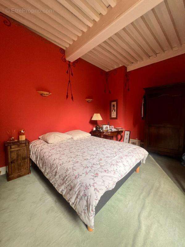 Maison à VARENNES-SUR-MORGE