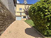 Maison à LE PERREON