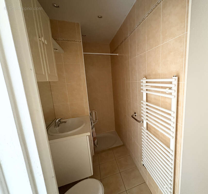 Maison à LE PERREON