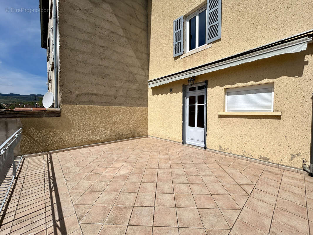 Maison à LE PERREON