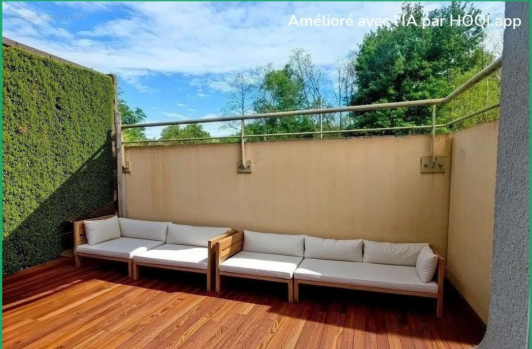 Appartement à FARGUES-SAINT-HILAIRE