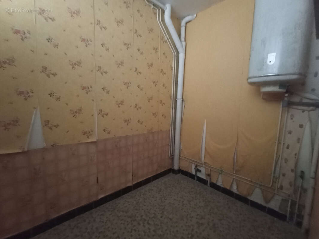 Maison à SAINT-MICHEL-DE-MONTJOIE