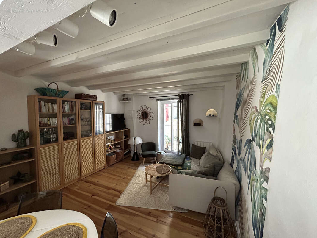 Maison à SAINT-QUENTIN-LA-POTERIE