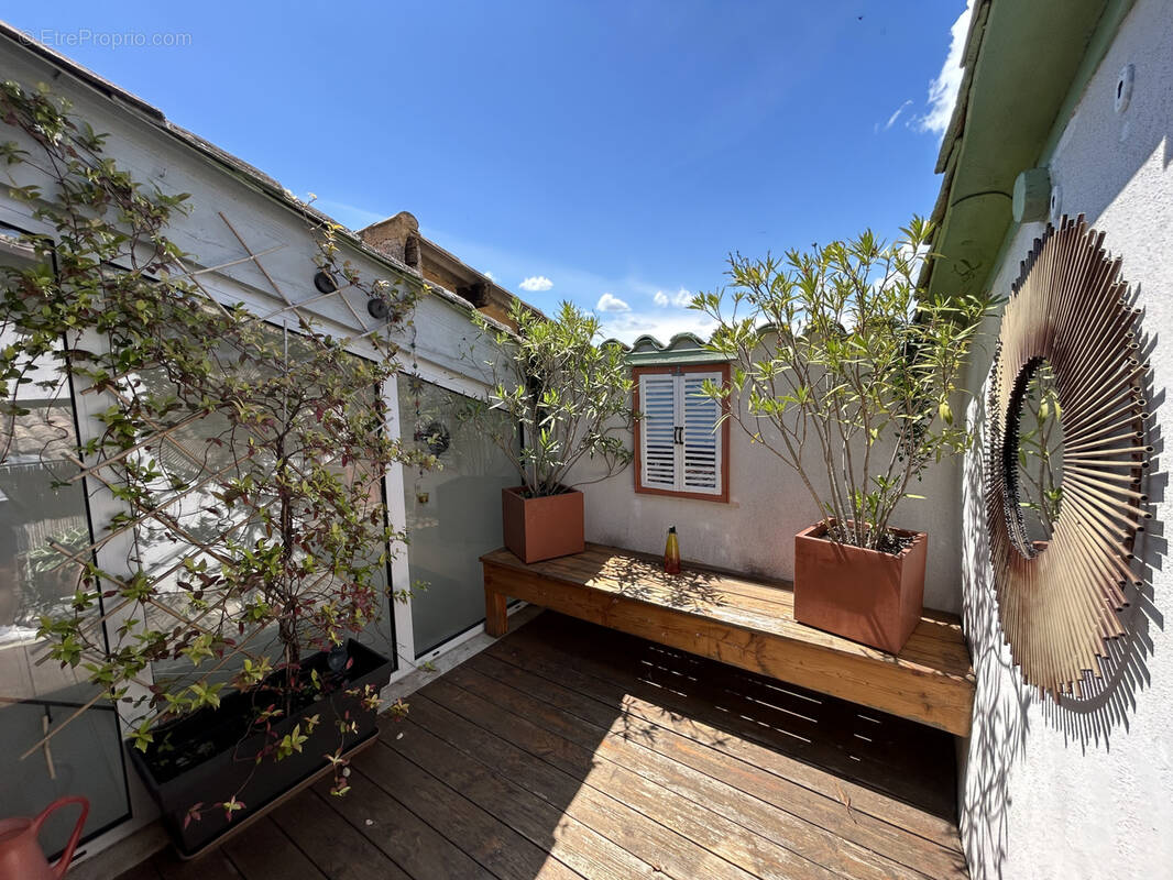 Maison à SAINT-QUENTIN-LA-POTERIE