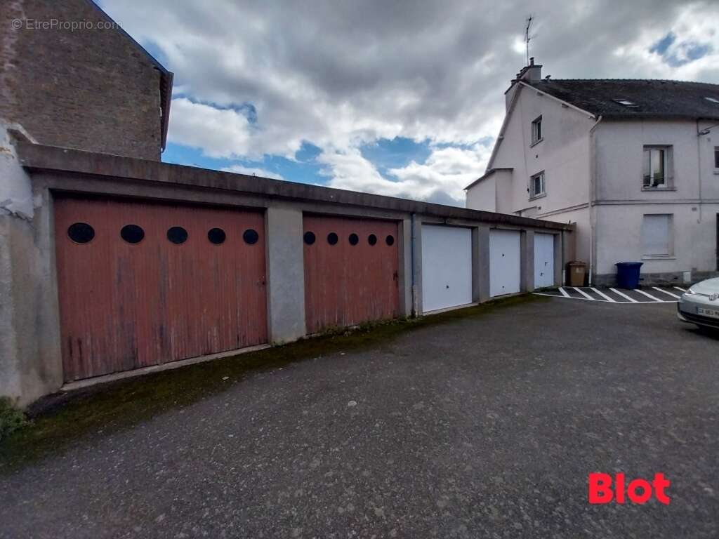 Parking à SAINT-MALO