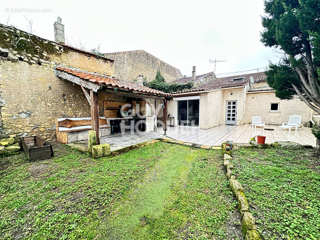 Maison à LESPARRE-MEDOC