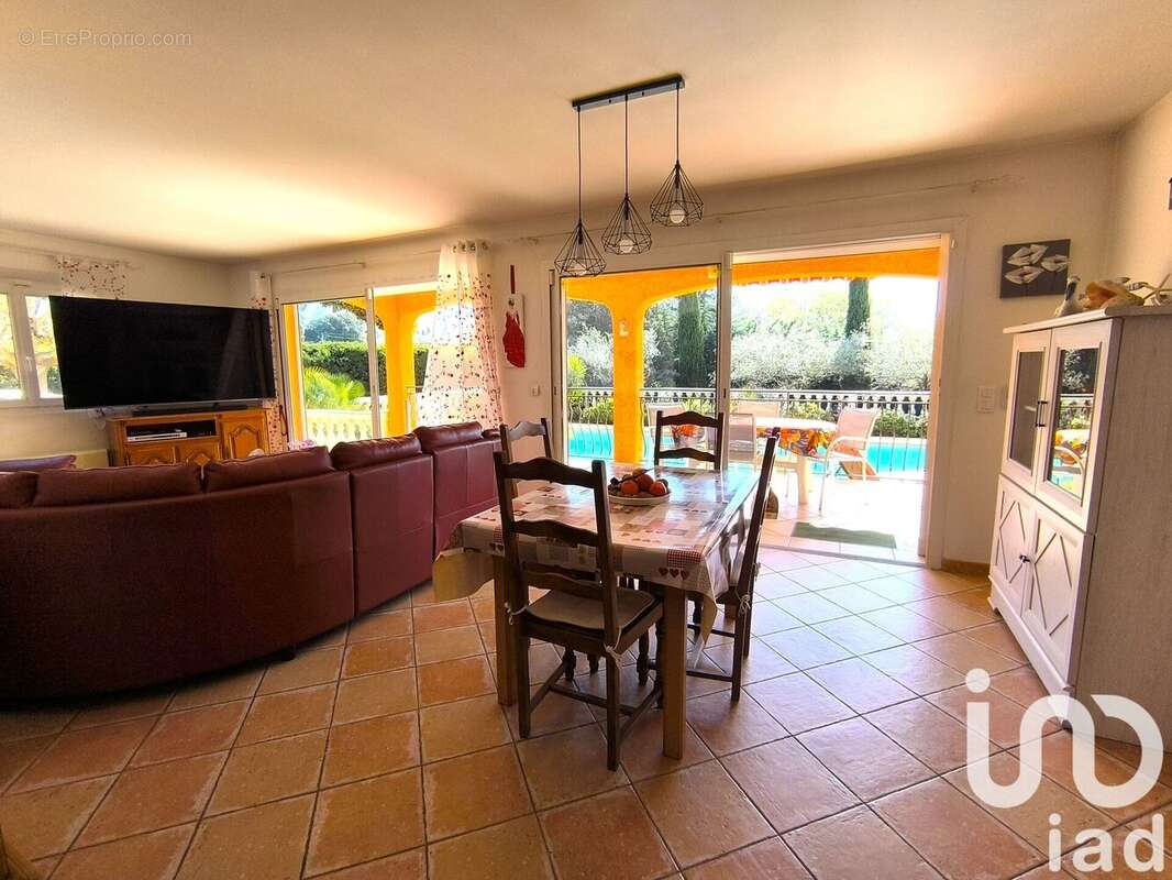 Photo 3 - Maison à TRANS-EN-PROVENCE