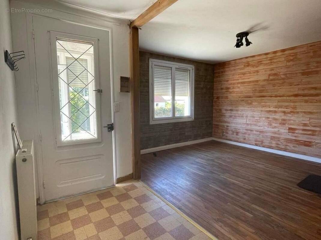 Photo 1 - Maison à LOCMALO