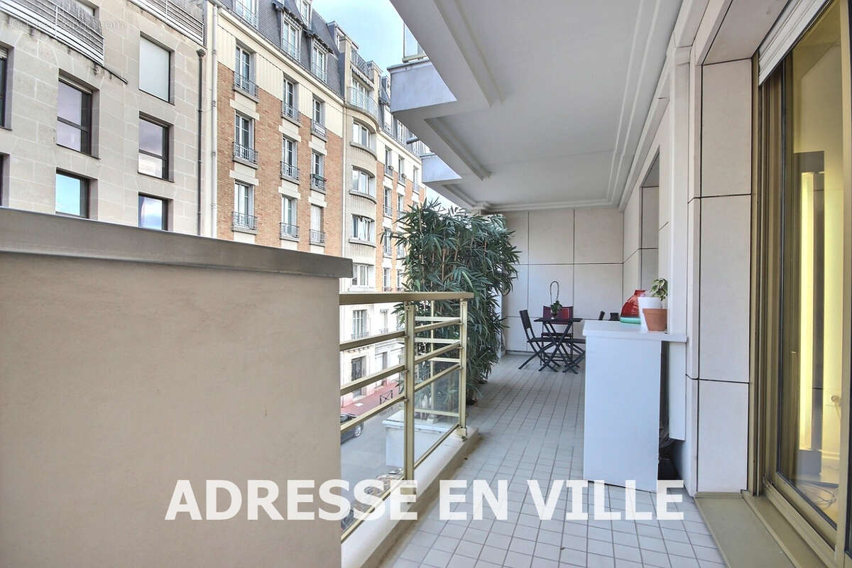 Appartement à LEVALLOIS-PERRET