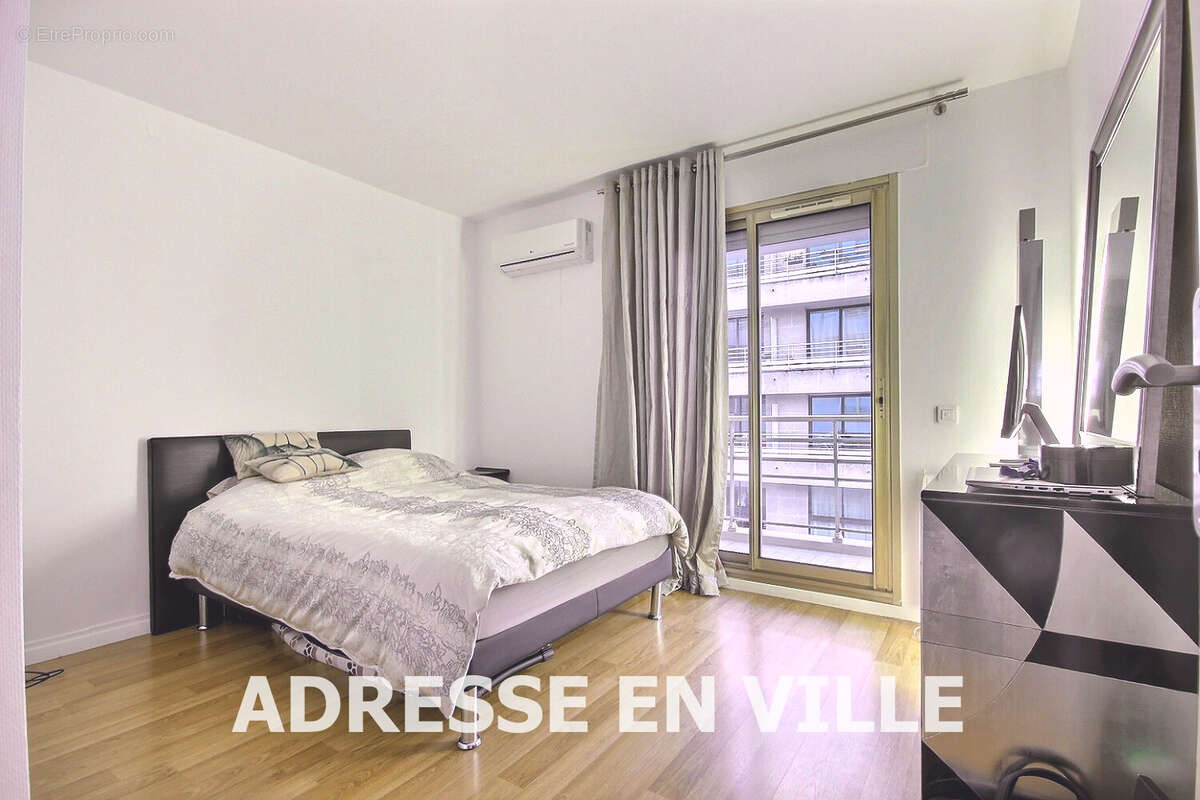 Appartement à LEVALLOIS-PERRET